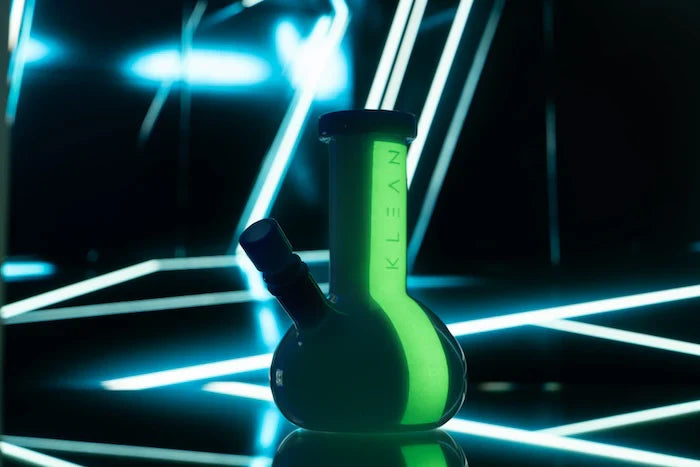 KLEAN Glass - White Series - Mini Bong (8