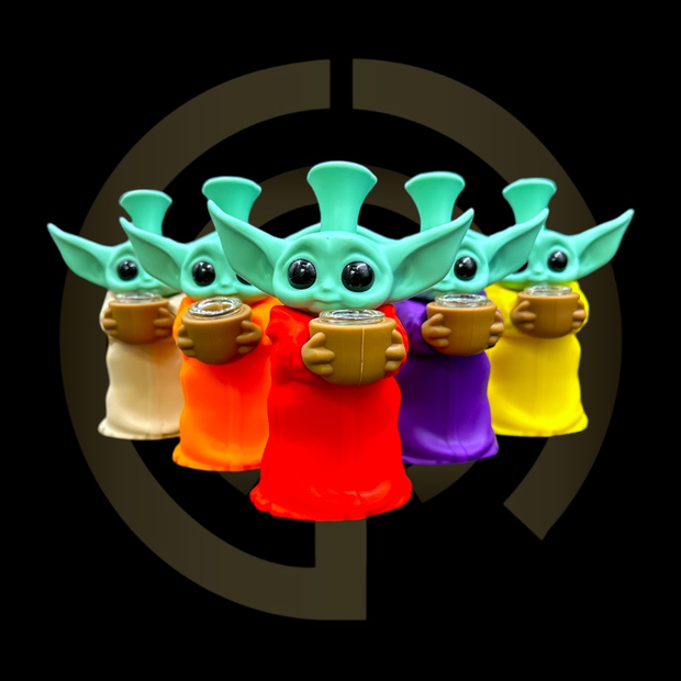 Silicone Water Pipe - Alien in a Robe (6")