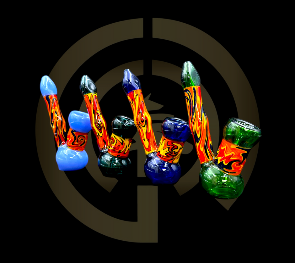 Glass Hammer Bubbler - Standing Wig Wag (8")