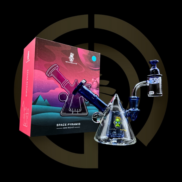 Space King Glass - Space Pyramid